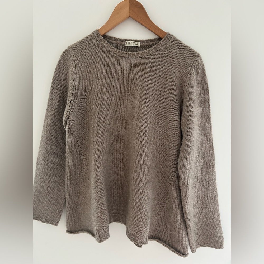 Brunello Cucinelli Cashmere Sweater in Taupe